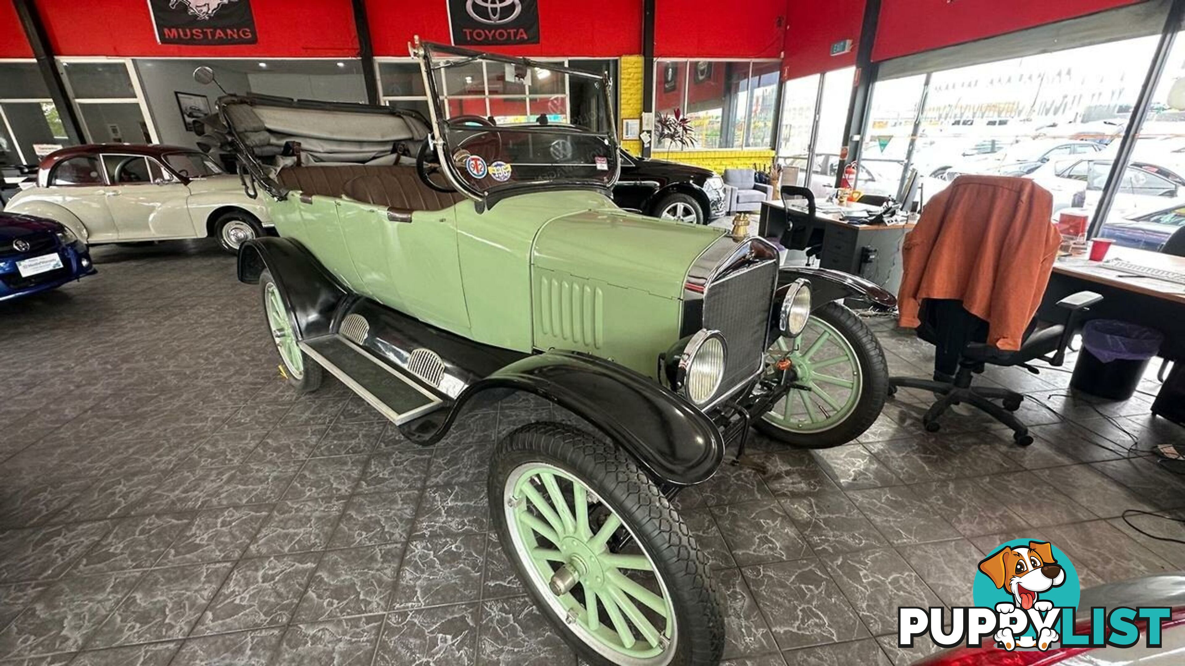 1923 Ford Model T BodyStyle Badge Convertible