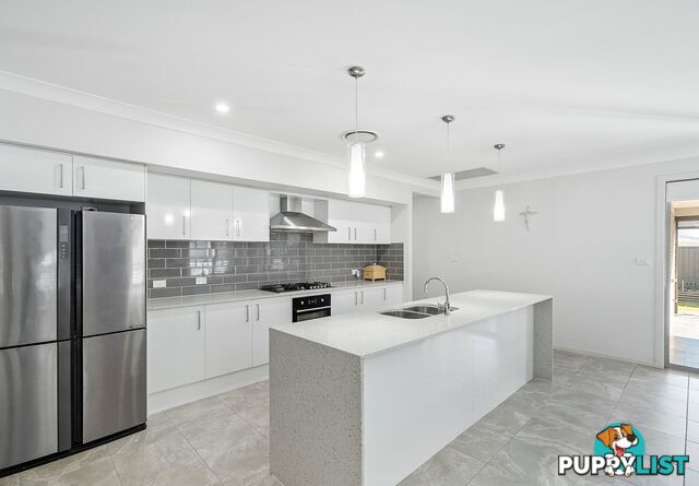 28 Plumegrass Avenue DENHAM COURT NSW 2565