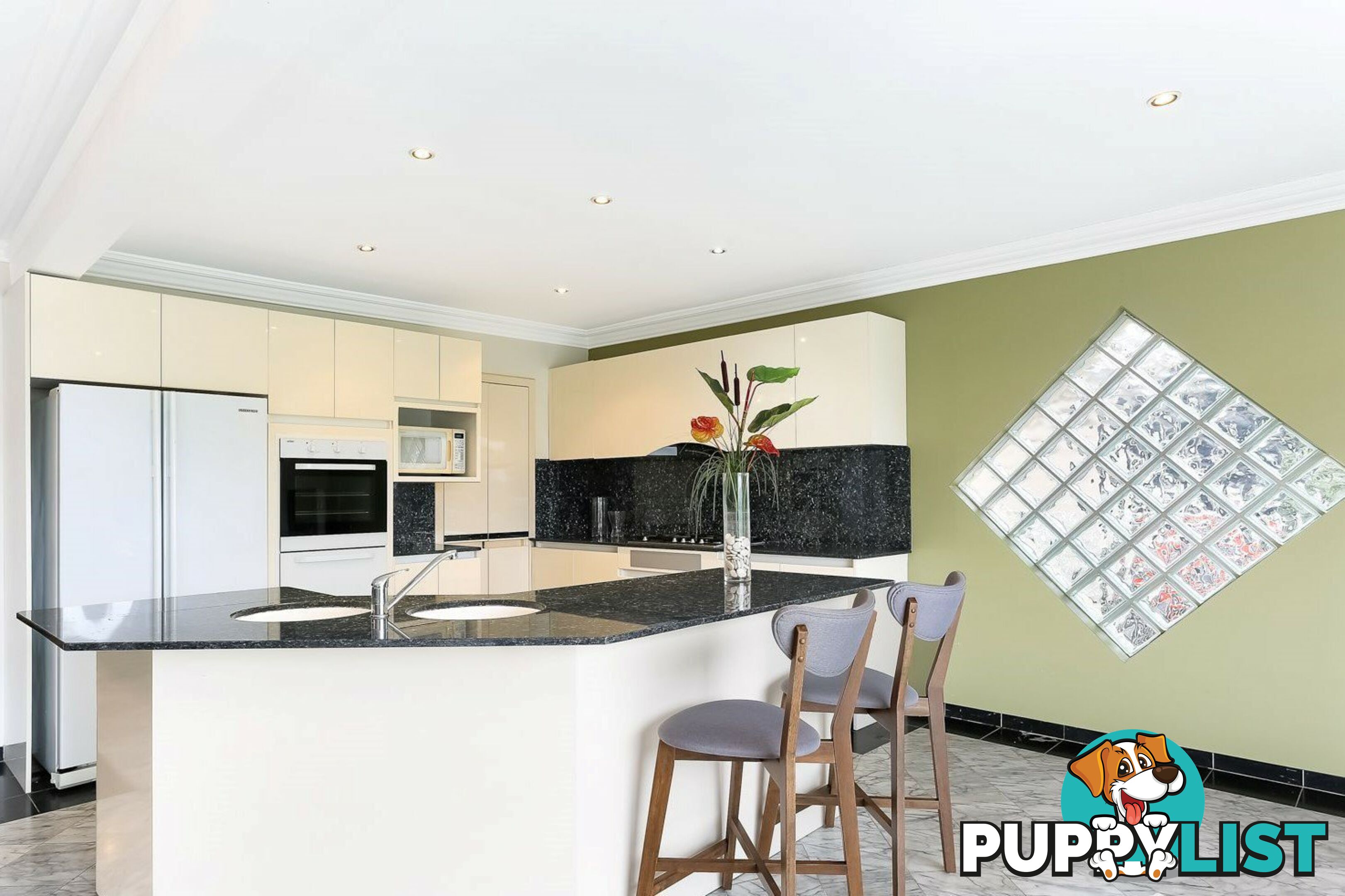 166 Belgrave Esplanade SYLVANIA WATERS NSW 2224