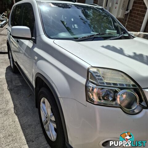 2011 Nissan X-Trail St-L -5 DR wagon