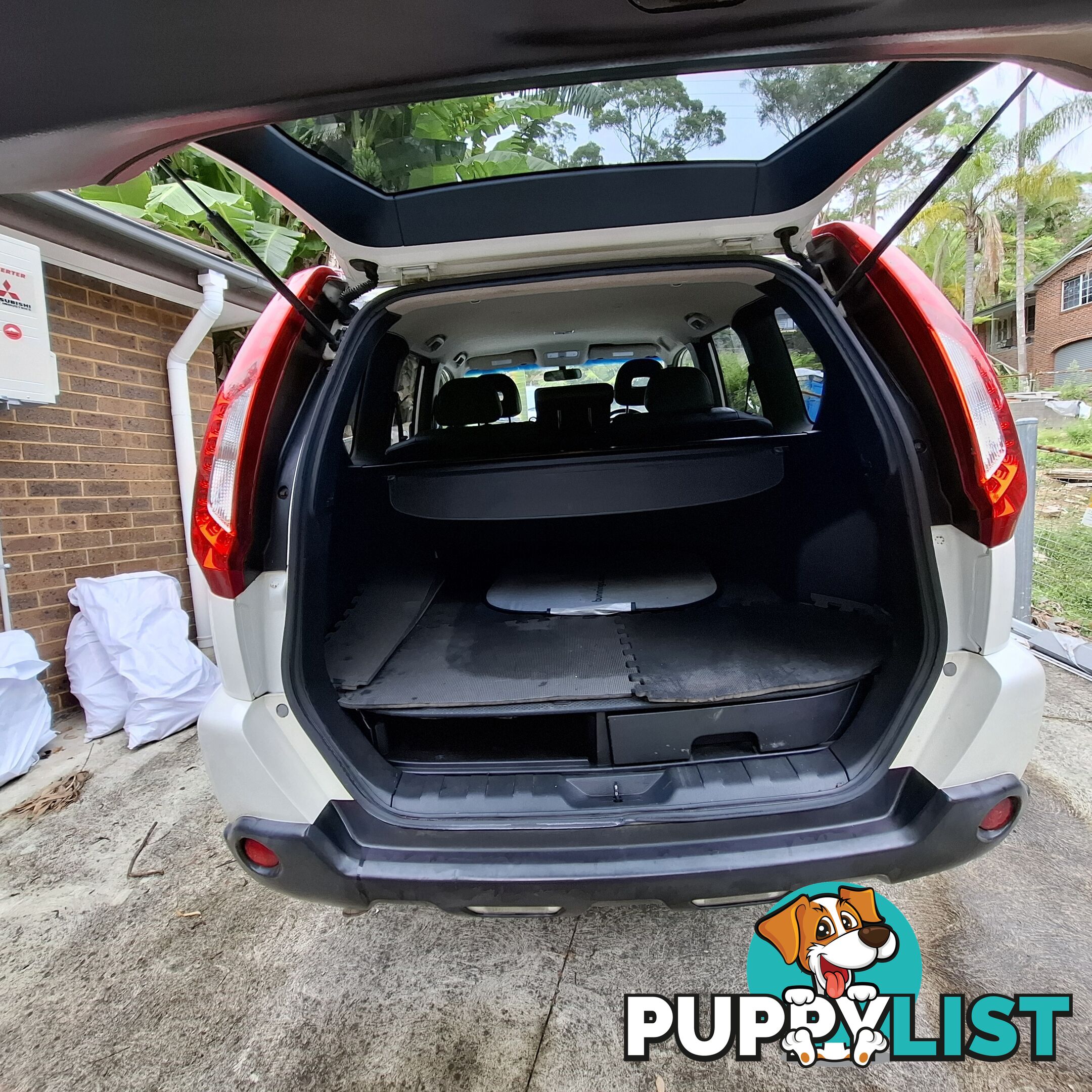 2011 Nissan X-Trail St-L -5 DR wagon