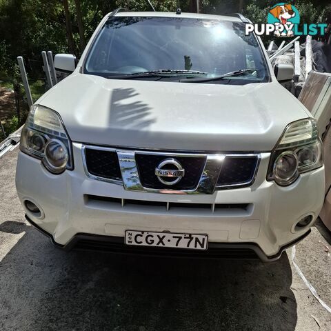 2011 Nissan X-Trail St-L -5 DR wagon