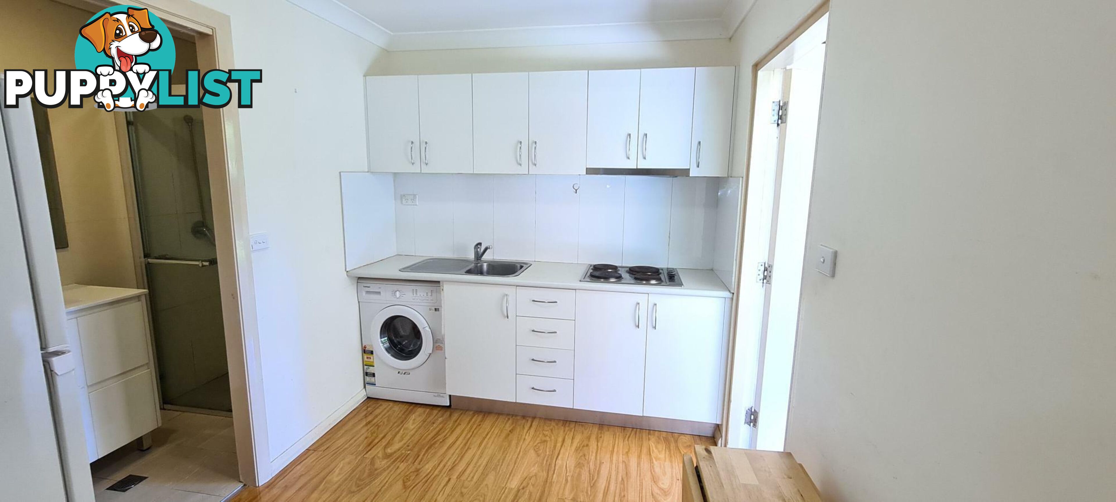 Flat At O'Meara St Carlton NSW 2218