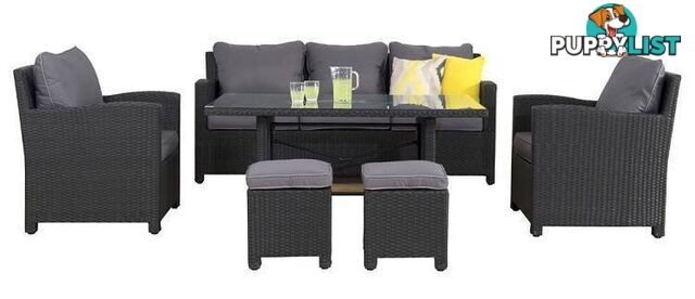 New Outdoor Lounge 5 Seats, Coffee Table & Ottomans $2399.