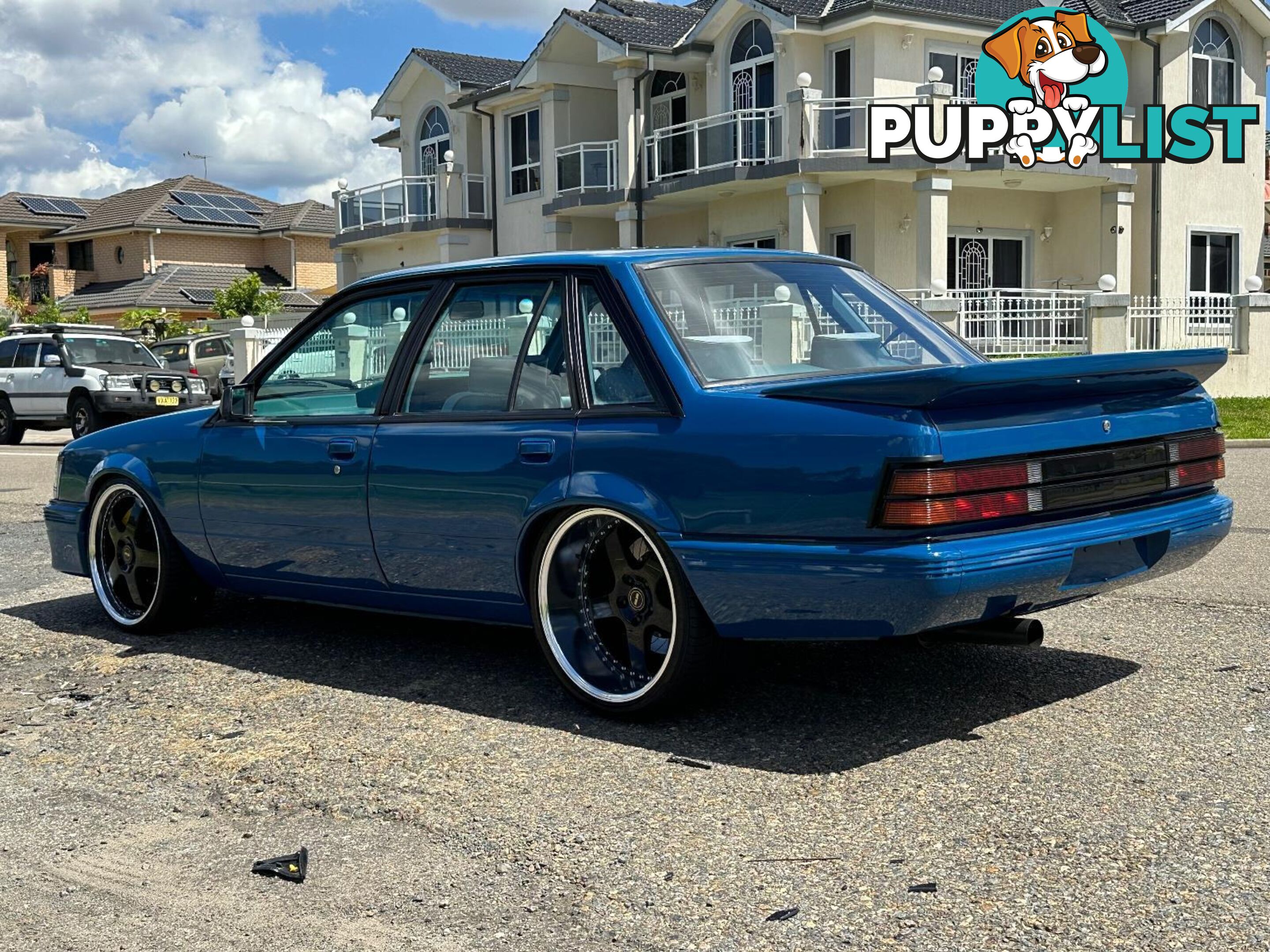 1985 HOLDEN COMMODORE Blue Meanie VK Sedan