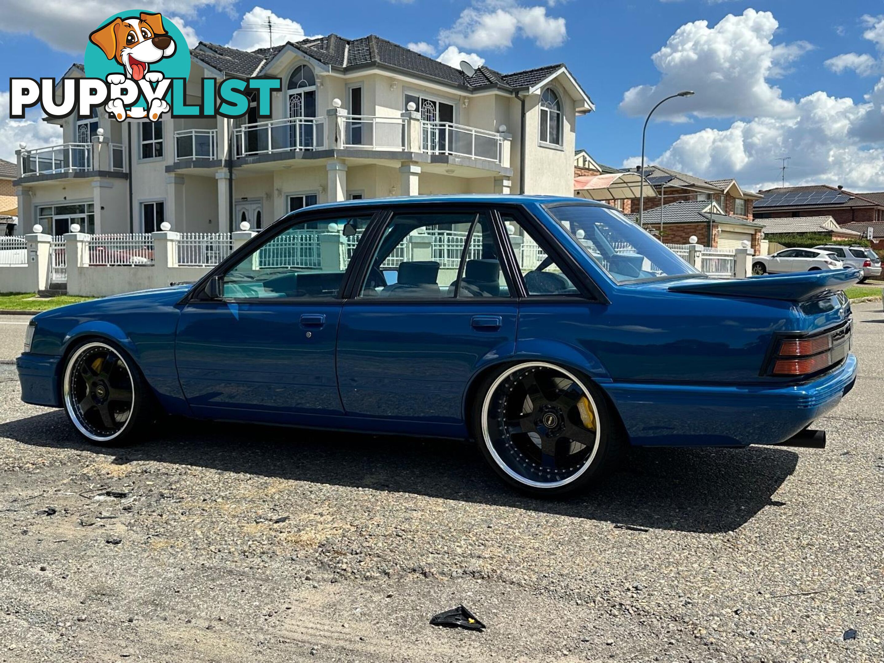 1985 HOLDEN COMMODORE Blue Meanie VK Sedan