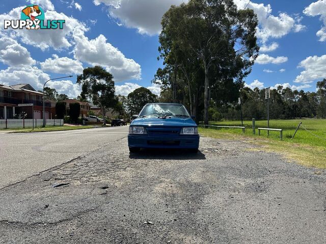 1985 HOLDEN COMMODORE Blue Meanie VK Sedan