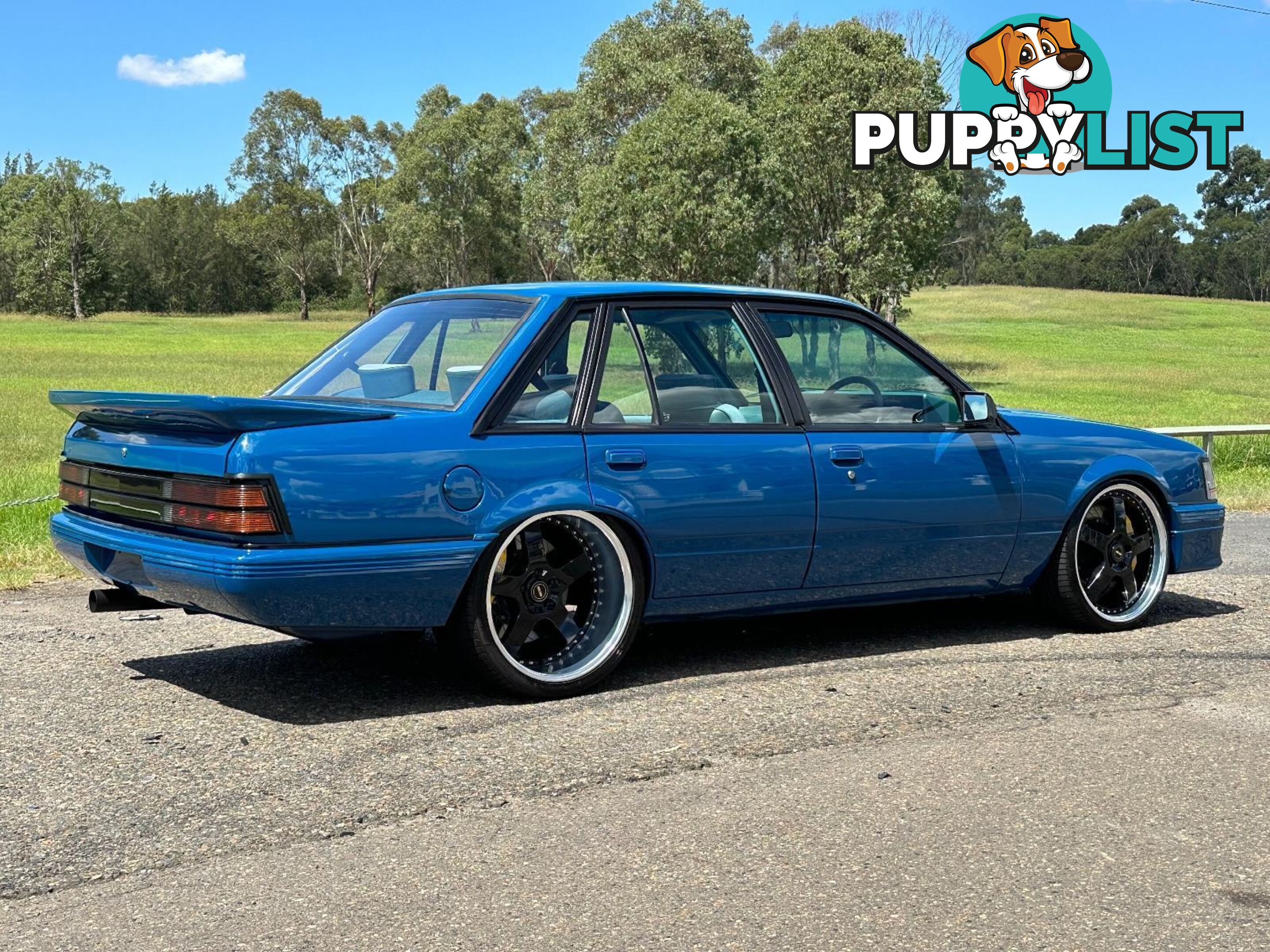 1985 HOLDEN COMMODORE Blue Meanie VK Sedan