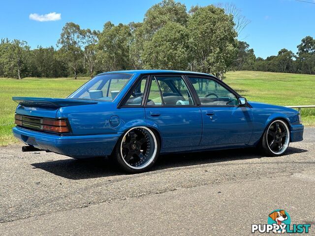 1985 HOLDEN COMMODORE Blue Meanie VK Sedan