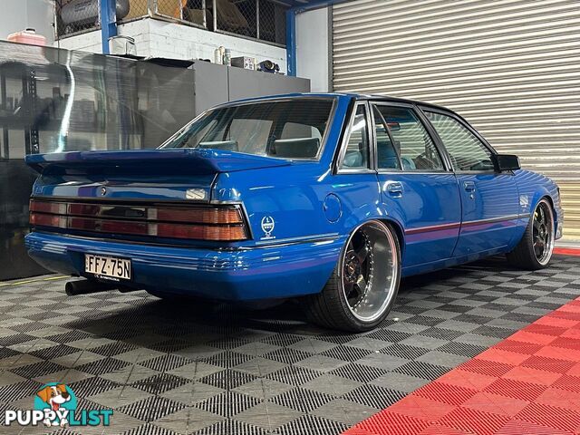 1985 HOLDEN COMMODORE Blue Meanie VK Sedan