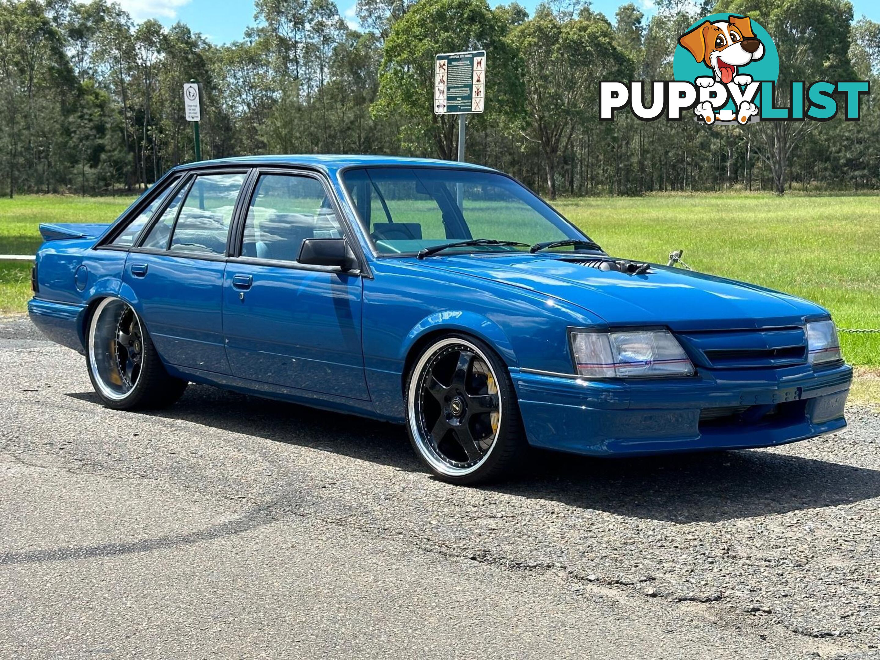 1985 HOLDEN COMMODORE Blue Meanie VK Sedan