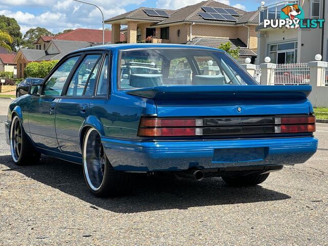 1985 HOLDEN COMMODORE Blue Meanie VK Sedan