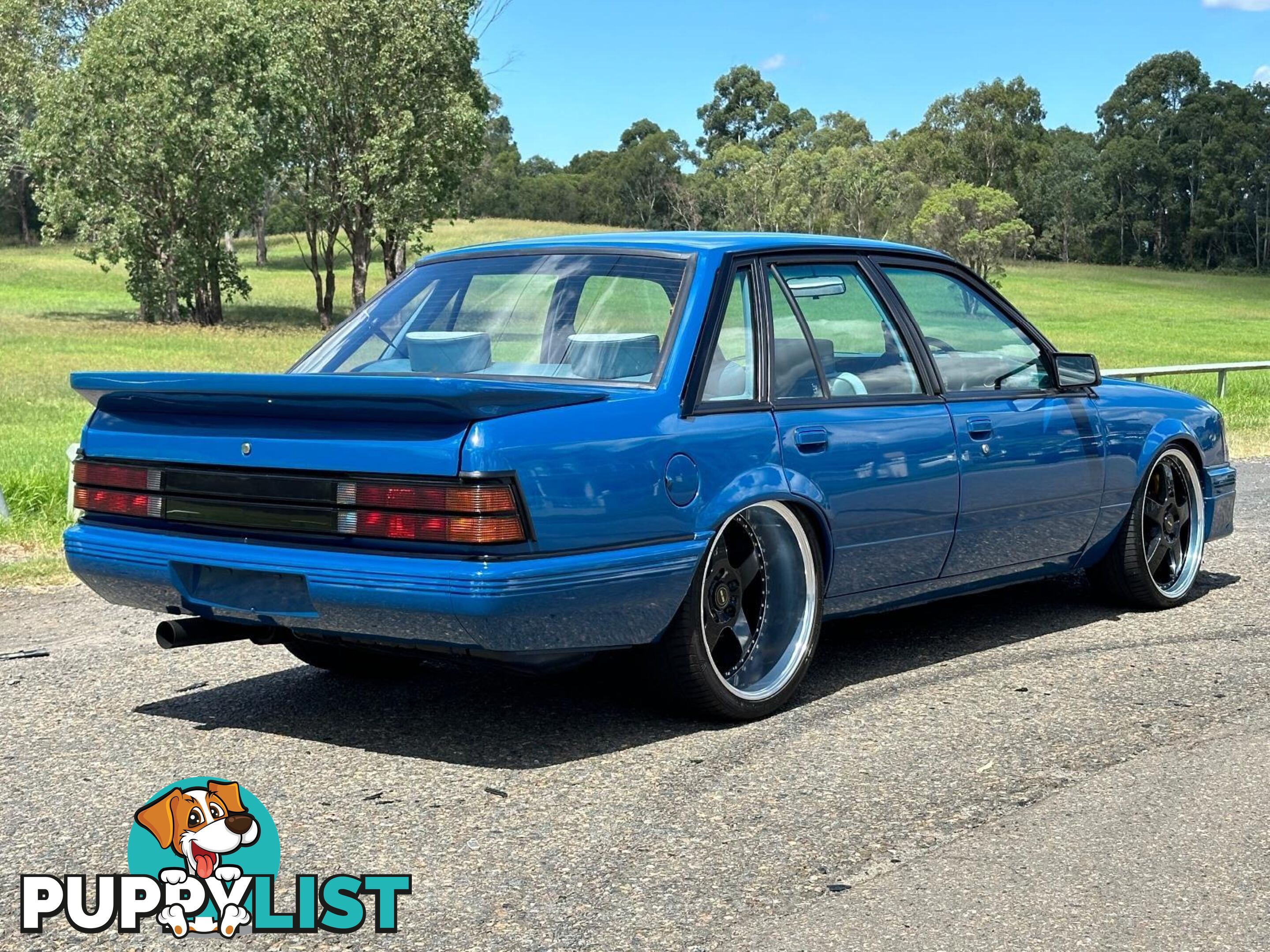 1985 HOLDEN COMMODORE Blue Meanie VK Sedan