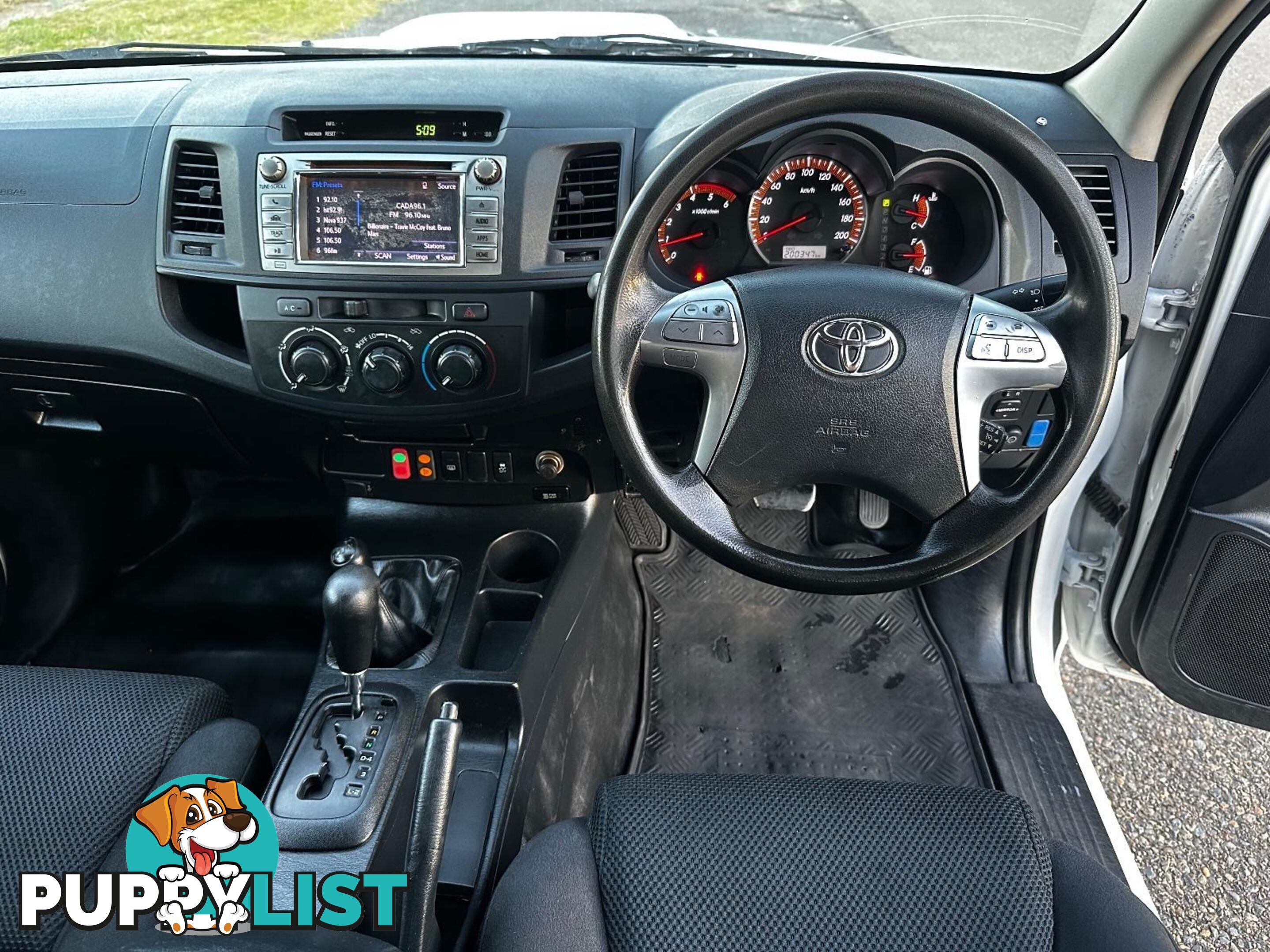 2014 TOYOTA HILUX SR (4x4) KUN26R MY14 DUAL CAB P/UP