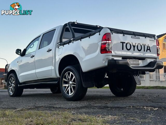 2014 TOYOTA HILUX SR (4x4) KUN26R MY14 DUAL CAB P/UP