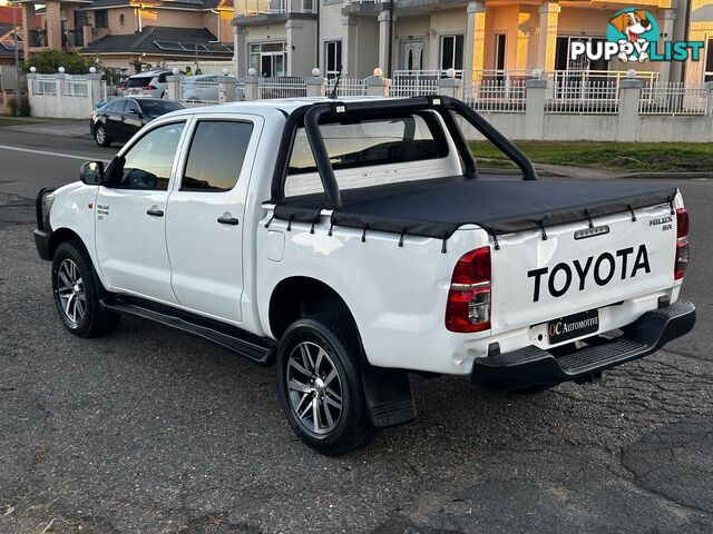 2014 TOYOTA HILUX SR (4x4) KUN26R MY14 DUAL CAB P/UP