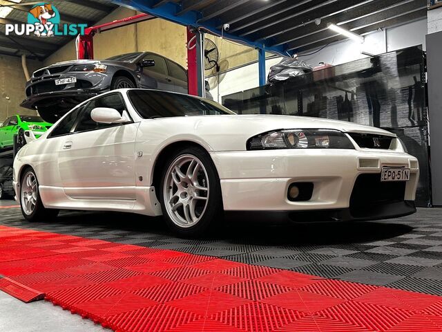 1997 NISSAN SKYLINE GT-R V-Spec R33 Coupe