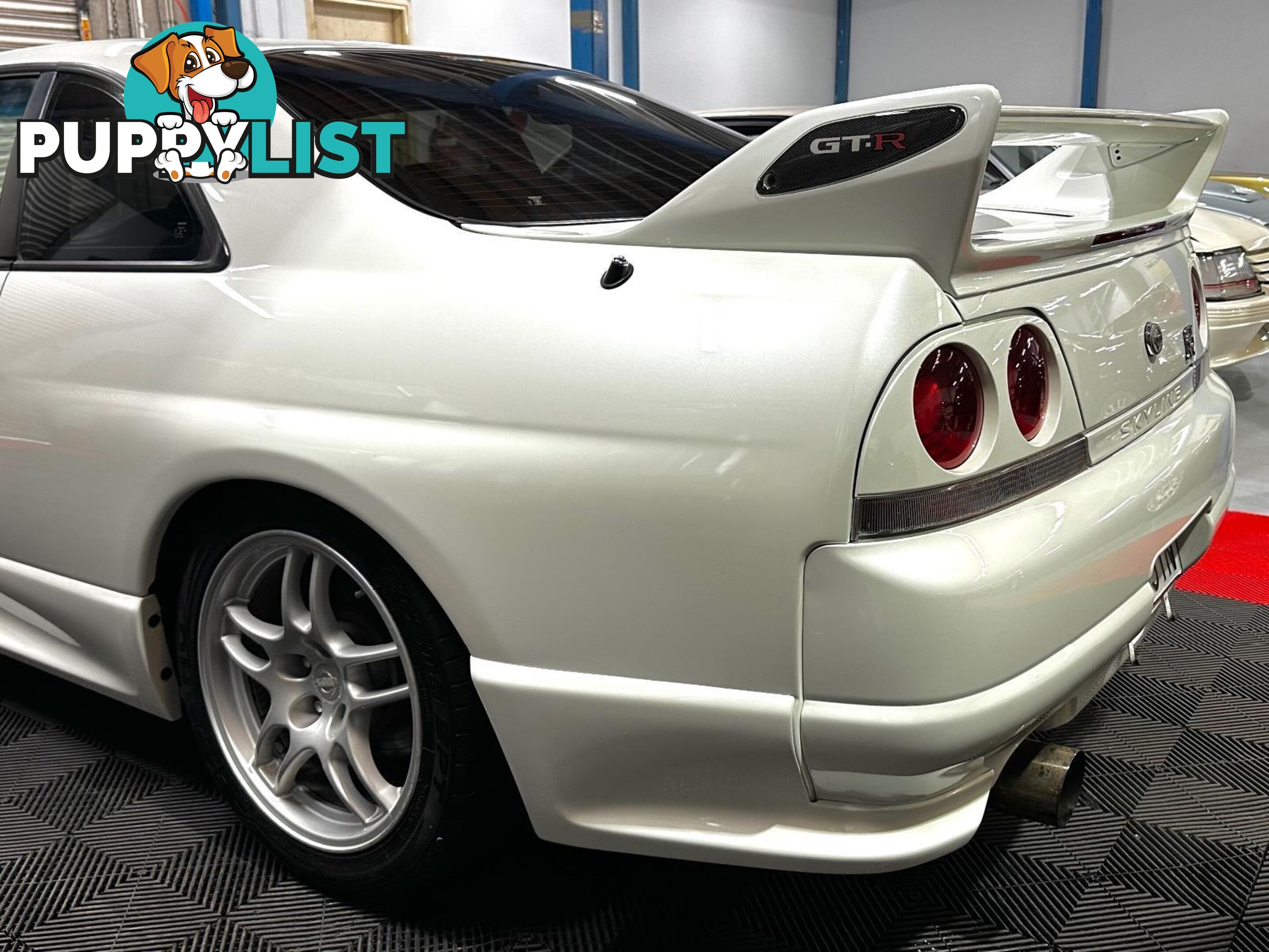 1997 NISSAN SKYLINE GT-R V-Spec R33 Coupe