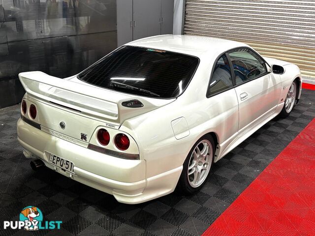 1997 NISSAN SKYLINE GT-R V-Spec R33 Coupe