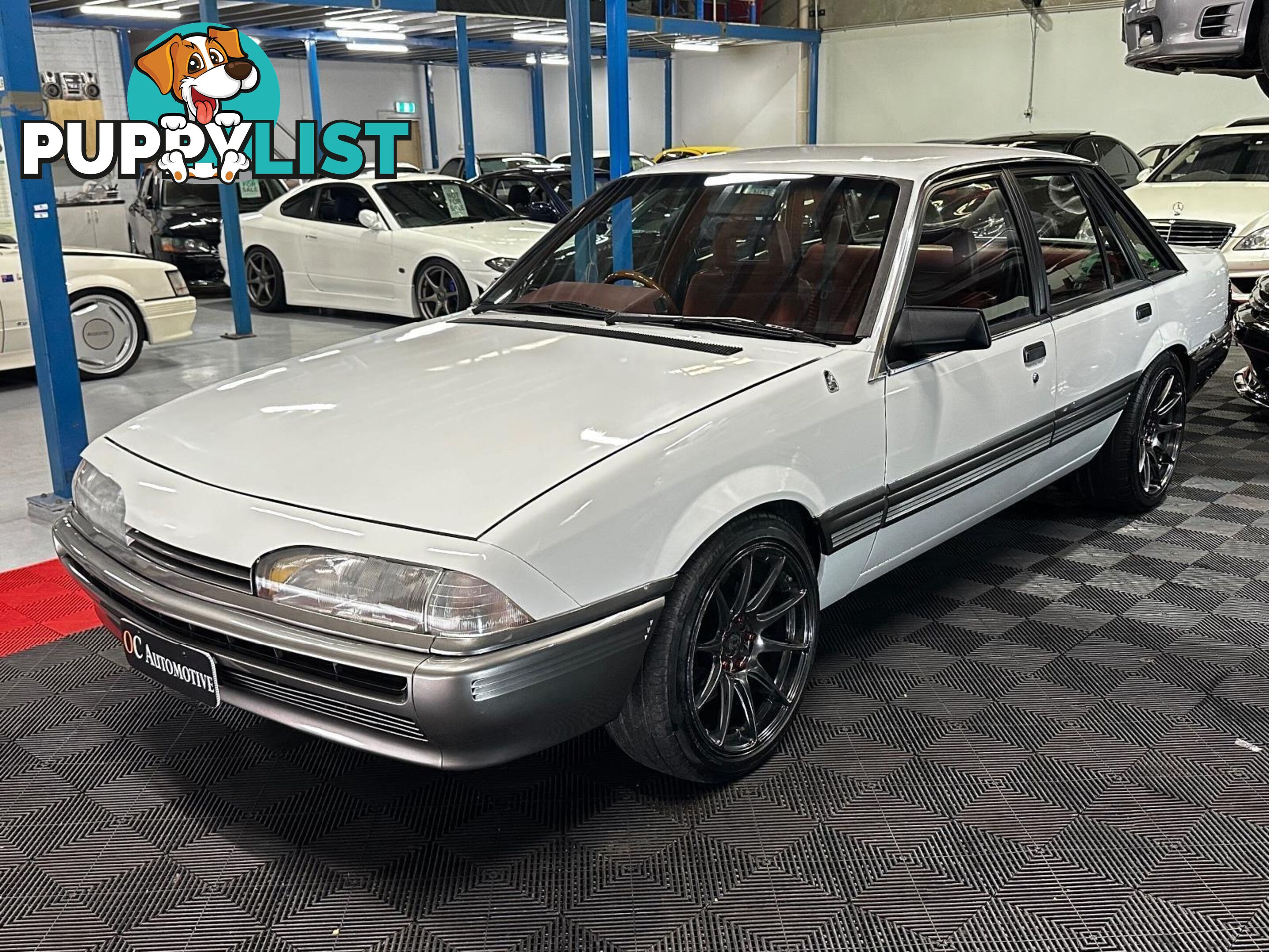 1986 HOLDEN COMMODORE SL VL 4D SEDAN