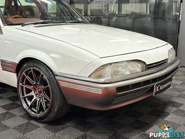 1986 HOLDEN COMMODORE SL VL 4D SEDAN