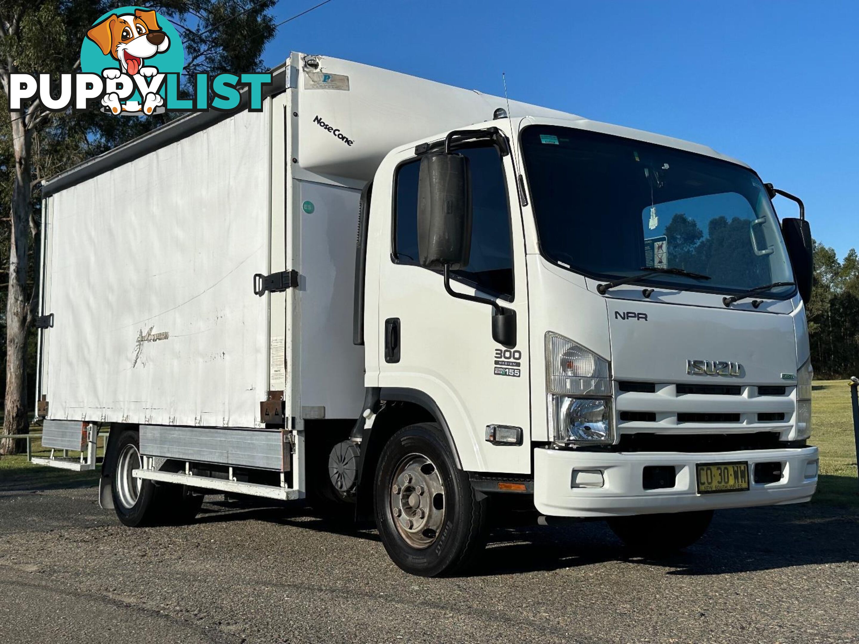 2013 ISUZU NPR 300 MEDIUM NH C/CHAS