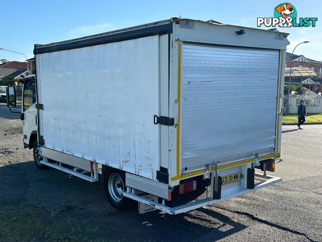 2013 ISUZU NPR 300 MEDIUM NH C/CHAS