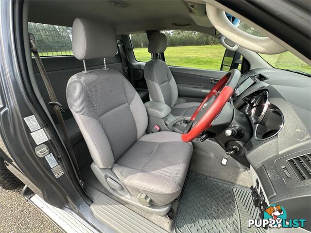 2010 TOYOTA HILUX SR (4x4) GGN25R 09 UPGRADE C/CHAS
