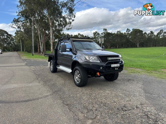 2010 TOYOTA HILUX SR (4x4) GGN25R 09 UPGRADE C/CHAS