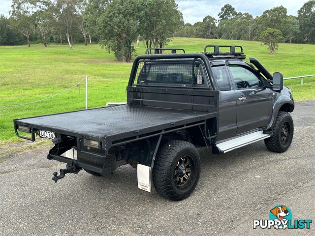 2010 TOYOTA HILUX SR (4x4) GGN25R 09 UPGRADE C/CHAS