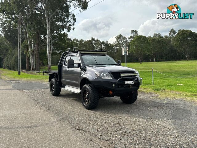 2010 TOYOTA HILUX SR (4x4) GGN25R 09 UPGRADE C/CHAS