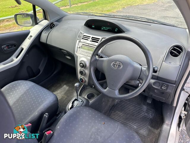 2006 TOYOTA YARIS YR NCP90R 3D HATCHBACK