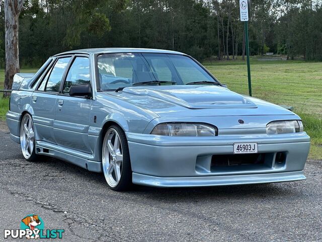 1987 HOLDEN COMMODORE EXECUTIVE VL 4D SEDAN