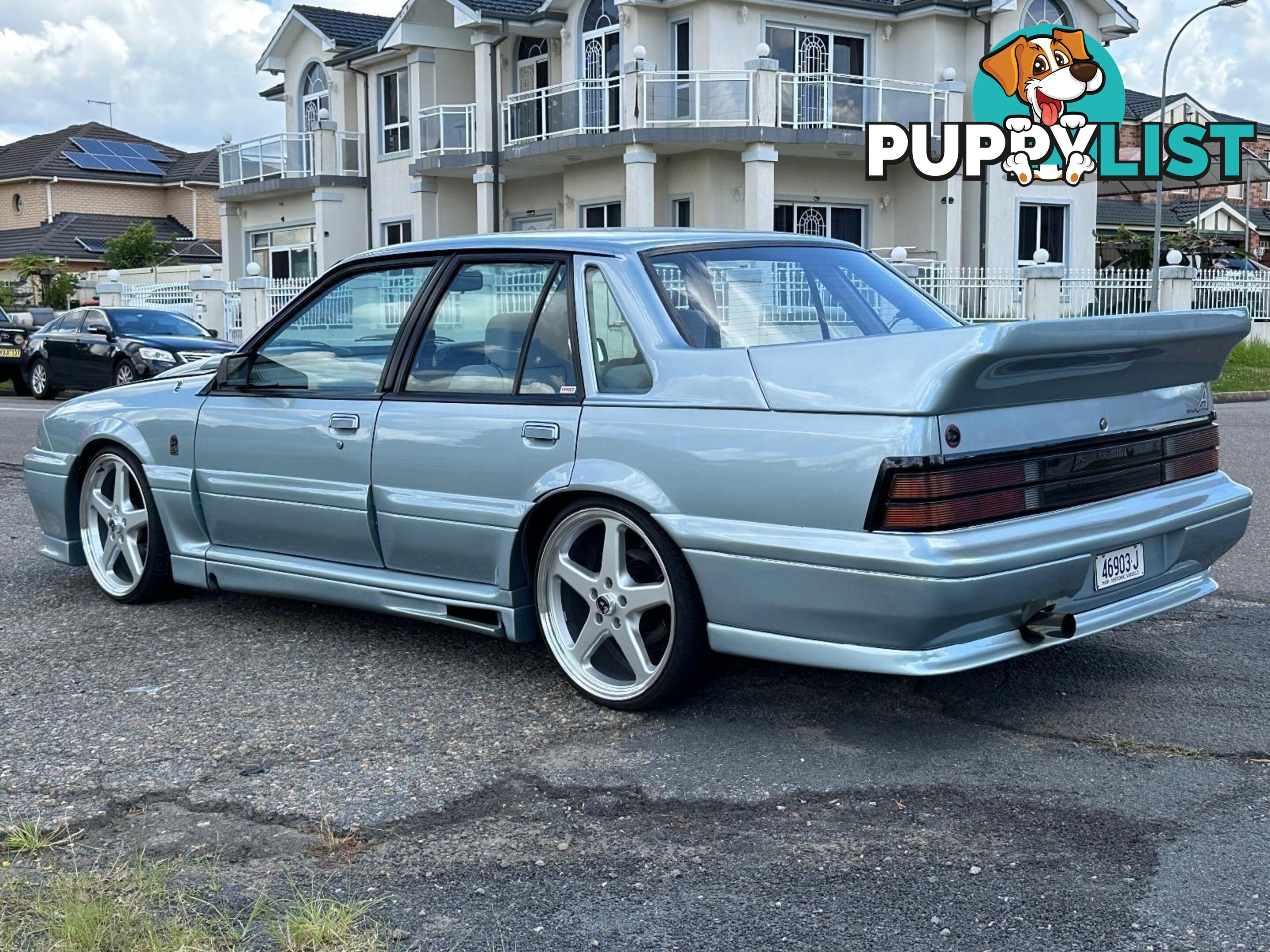 1987 HOLDEN COMMODORE EXECUTIVE VL 4D SEDAN