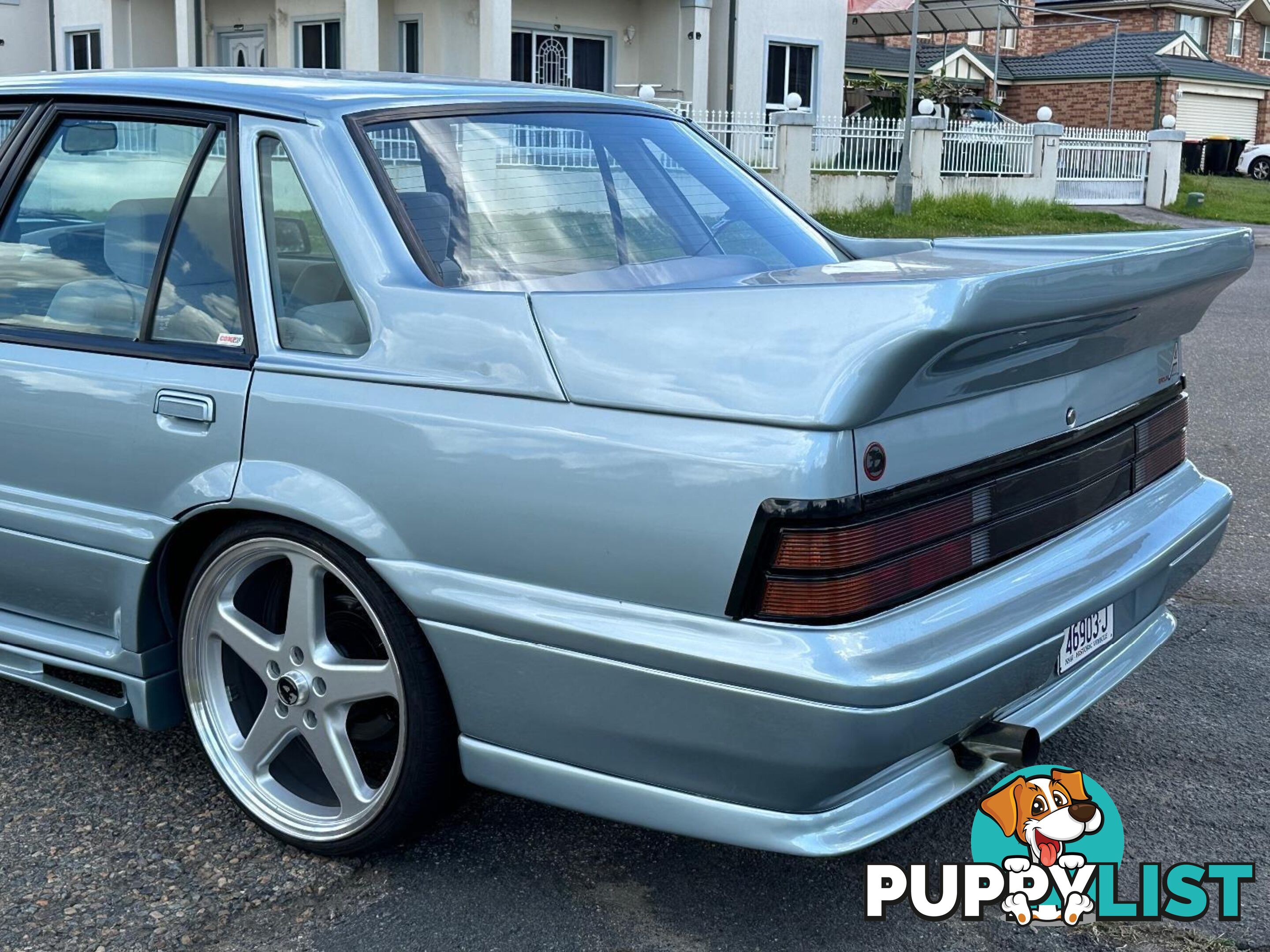 1987 HOLDEN COMMODORE EXECUTIVE VL 4D SEDAN