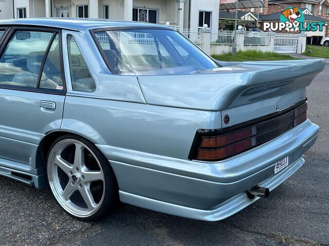 1987 HOLDEN COMMODORE EXECUTIVE VL 4D SEDAN