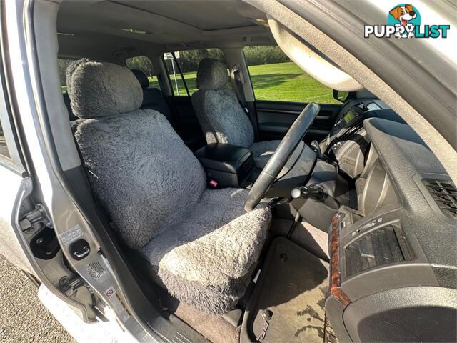 2011 TOYOTA LANDCRUISER VX (4x4) VDJ200R 09 UPGRADE 4D WAGON
