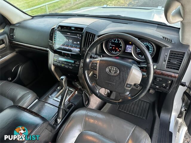 2011 TOYOTA LANDCRUISER VX (4x4) VDJ200R 09 UPGRADE 4D WAGON