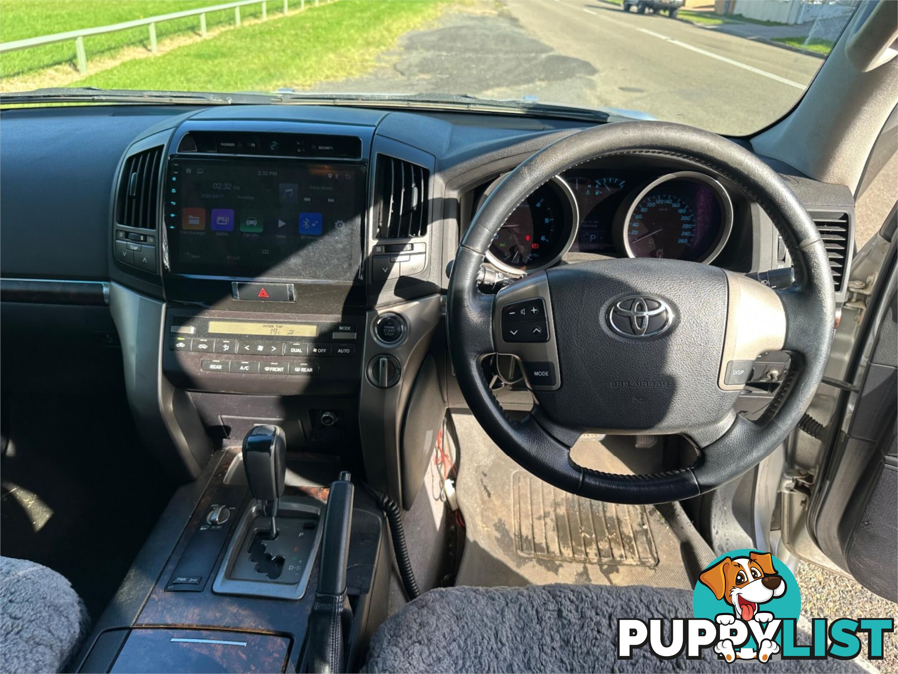 2011 TOYOTA LANDCRUISER VX (4x4) VDJ200R 09 UPGRADE 4D WAGON