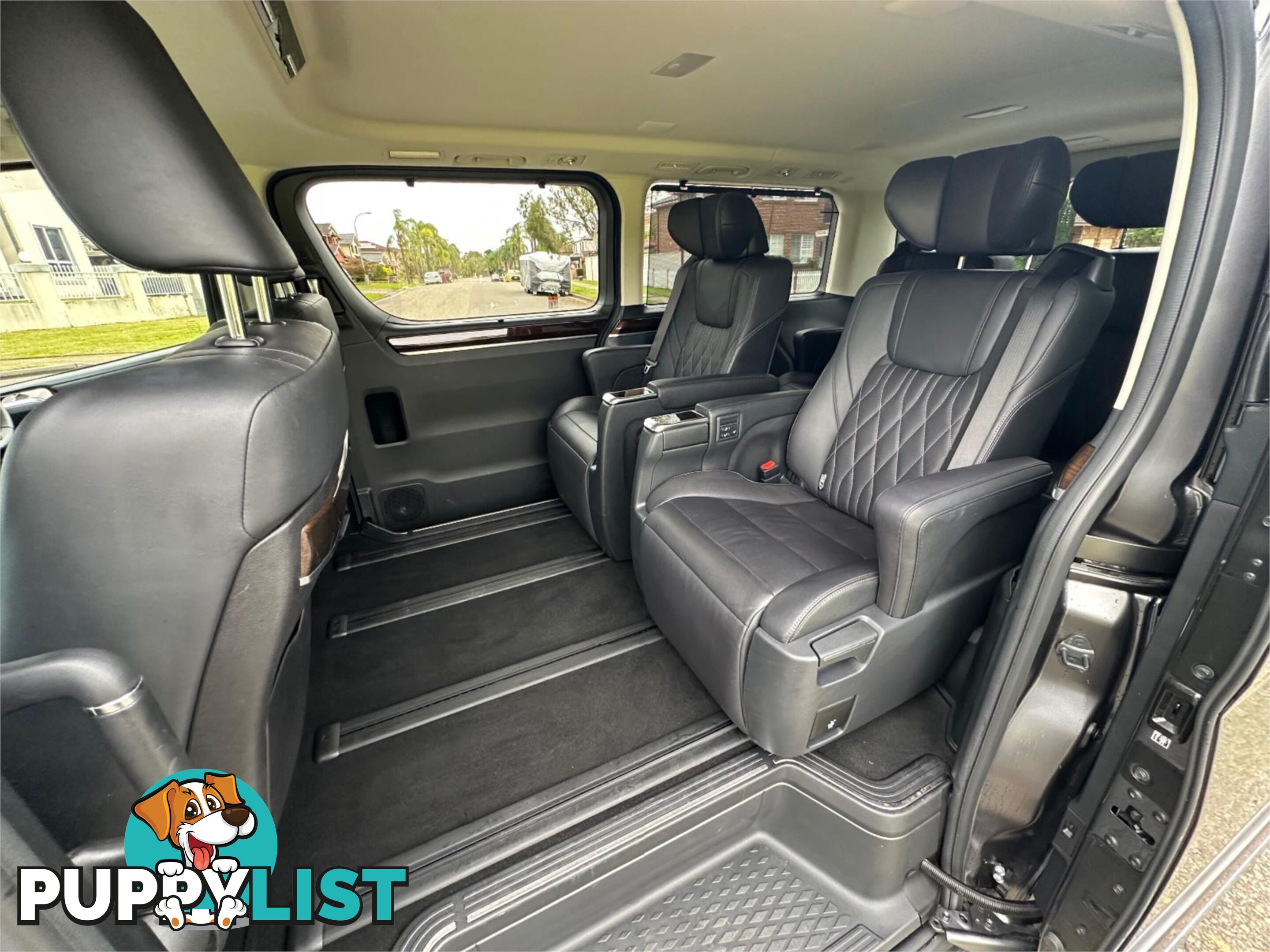 2022 TOYOTA GRANVIA VX (6 SEATS) GDH303R 4D WAGON