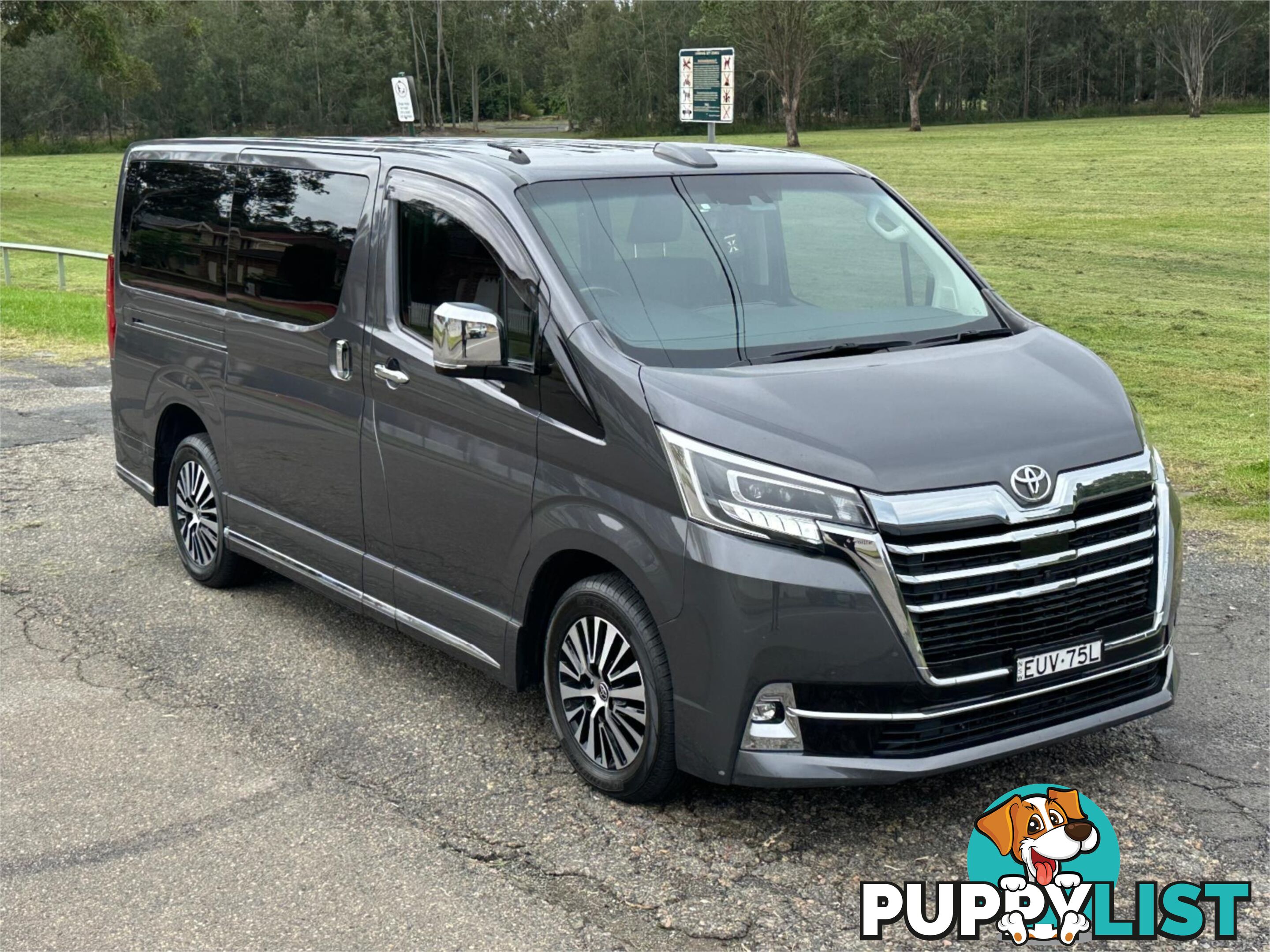 2022 TOYOTA GRANVIA VX (6 SEATS) GDH303R 4D WAGON