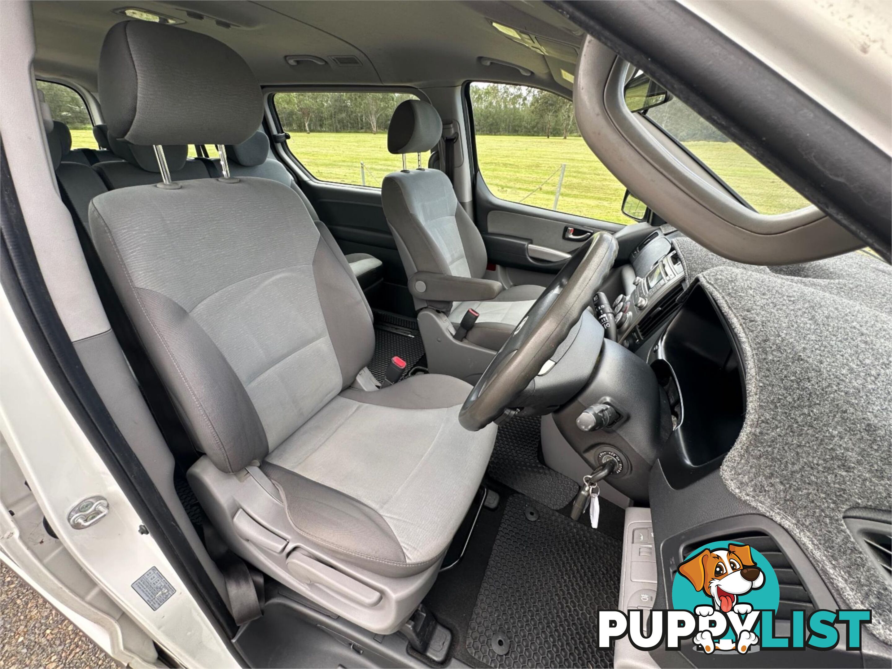 2014 HYUNDAI iMAX  TQ MY13 4D WAGON