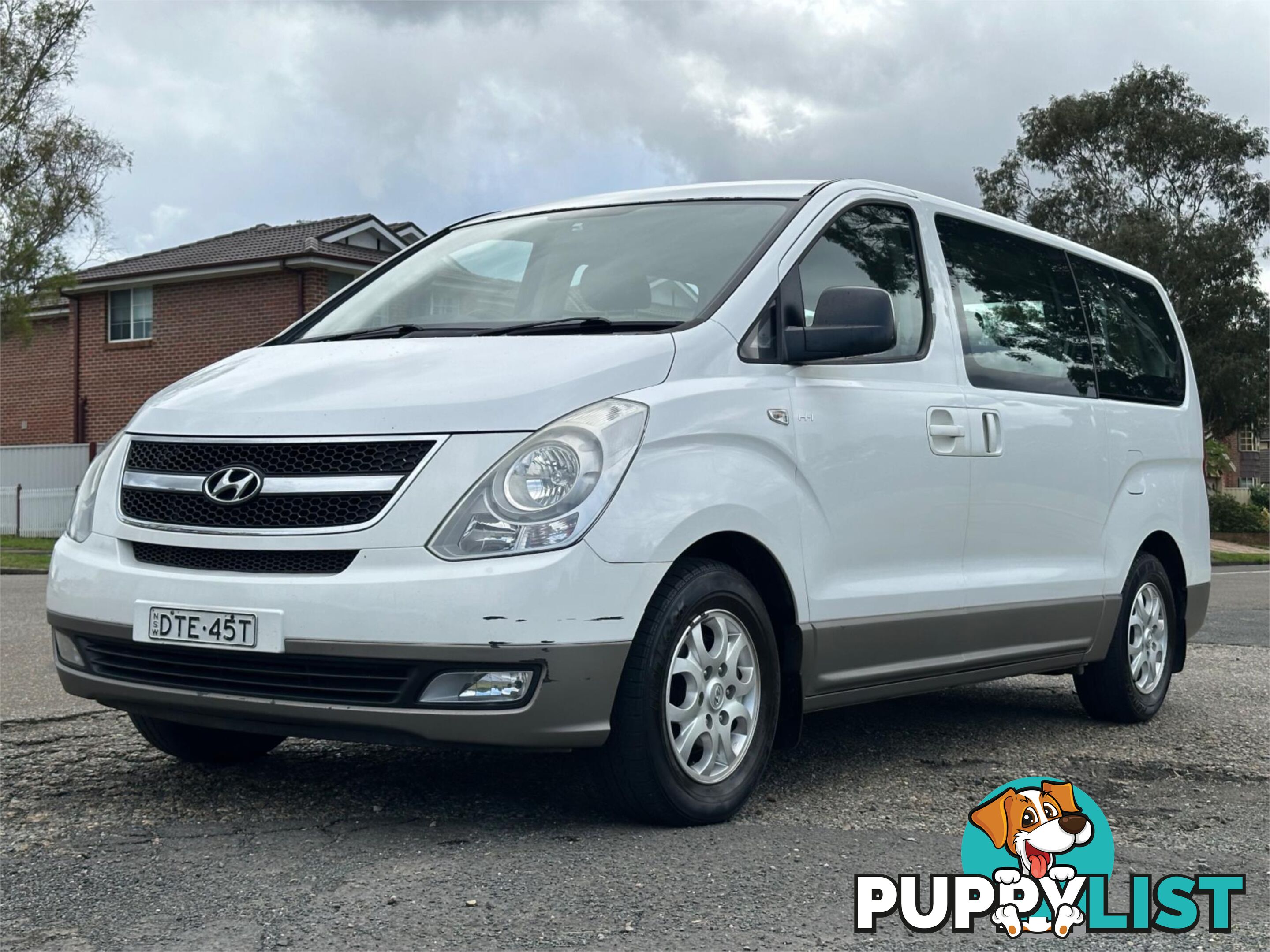 2014 HYUNDAI iMAX  TQ MY13 4D WAGON