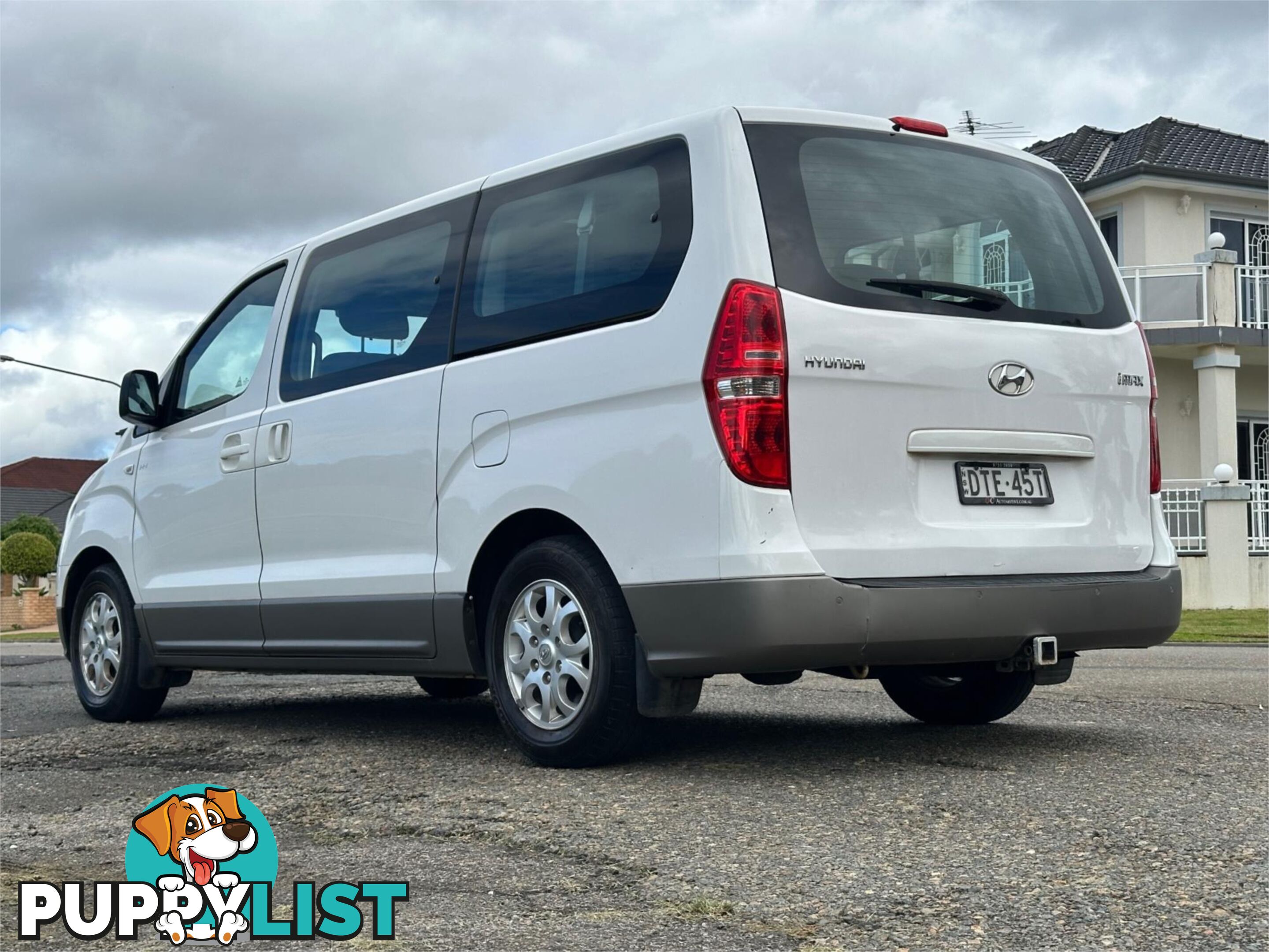 2014 HYUNDAI iMAX  TQ MY13 4D WAGON