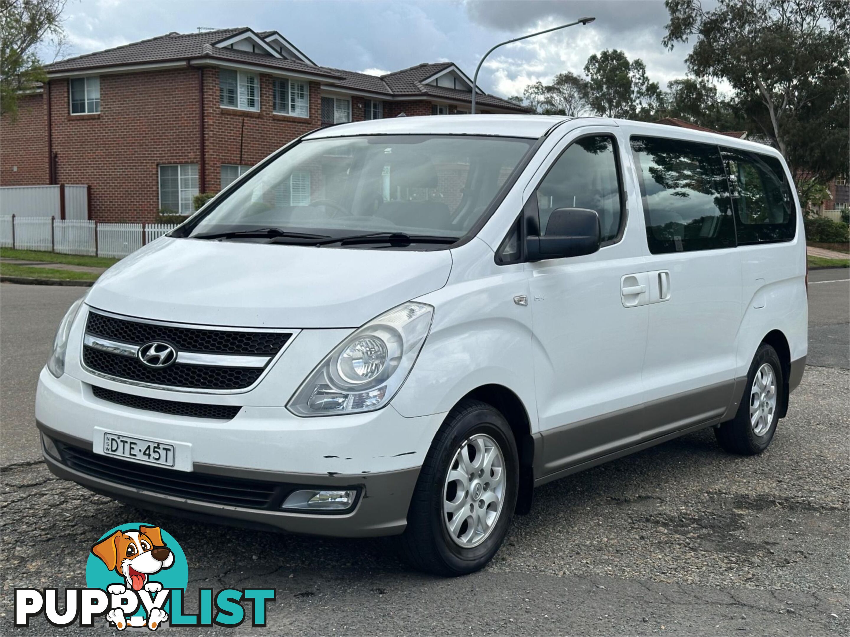 2014 HYUNDAI iMAX  TQ MY13 4D WAGON