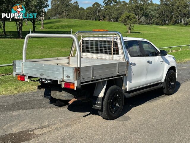 2015 TOYOTA HILUX SR (4x4) GUN126R DUAL C/CHAS