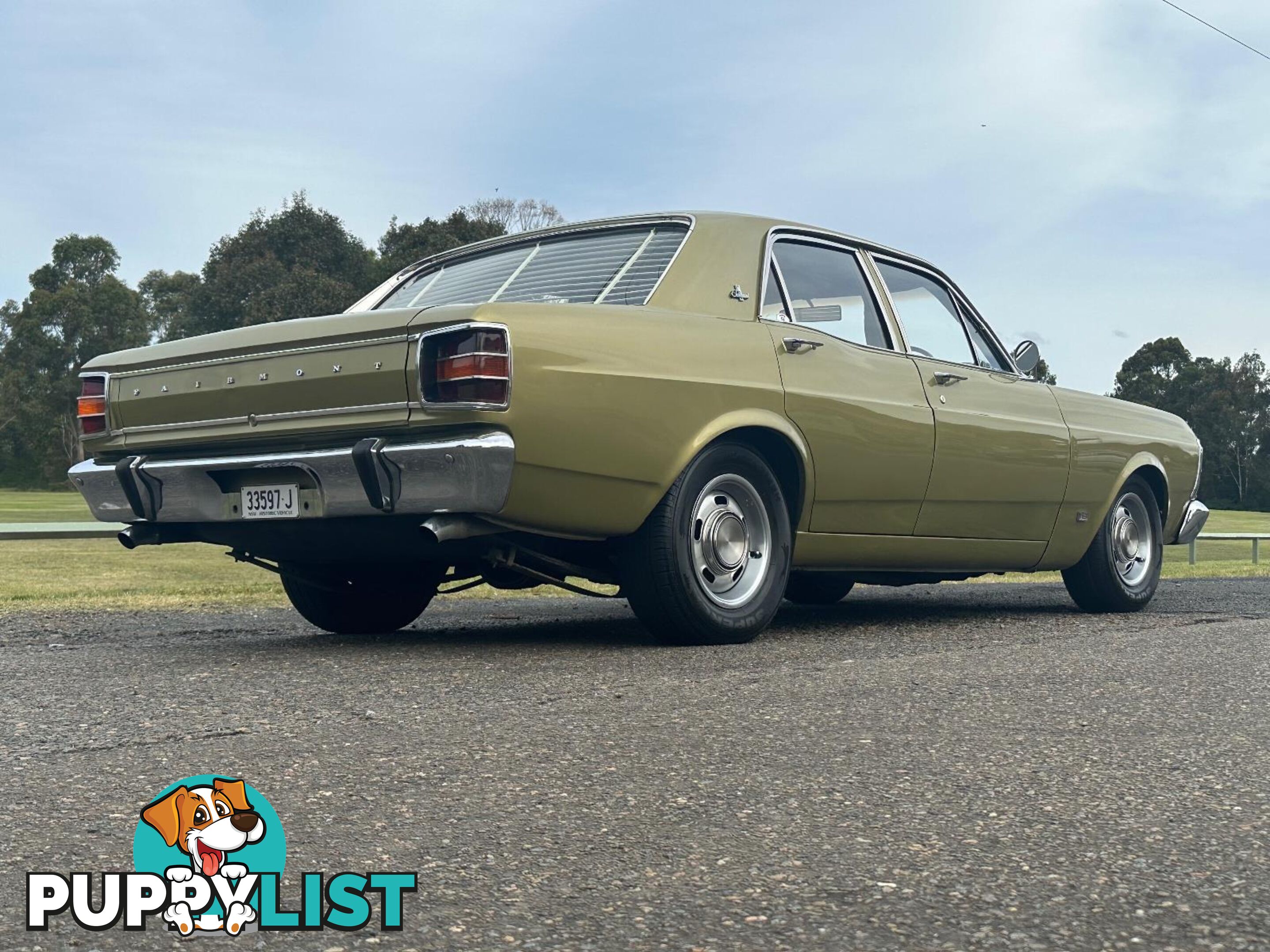 1970 FORD FAIRMONT  XW 4D SEDAN