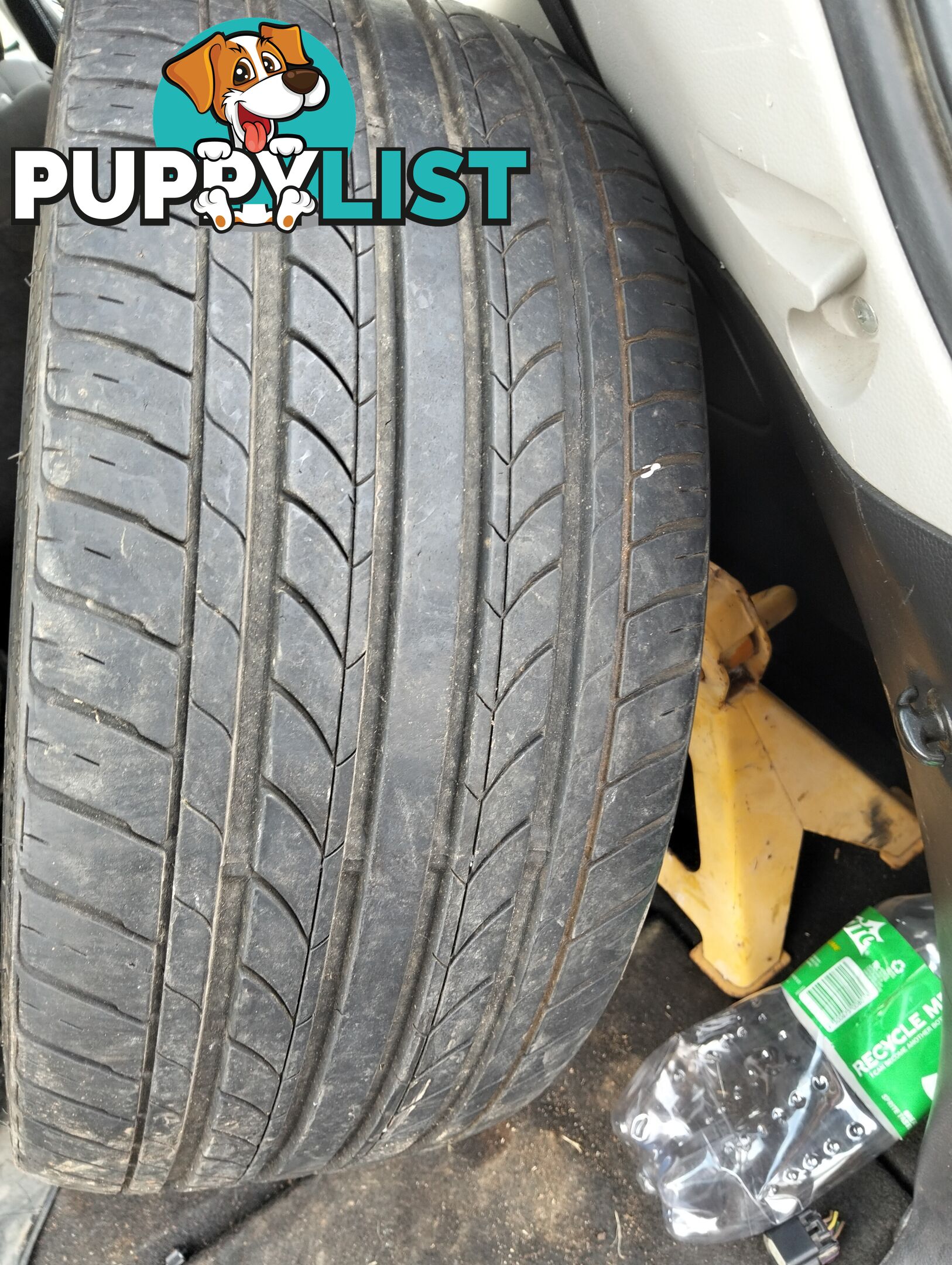 Multi stud 225/35R18 RDM