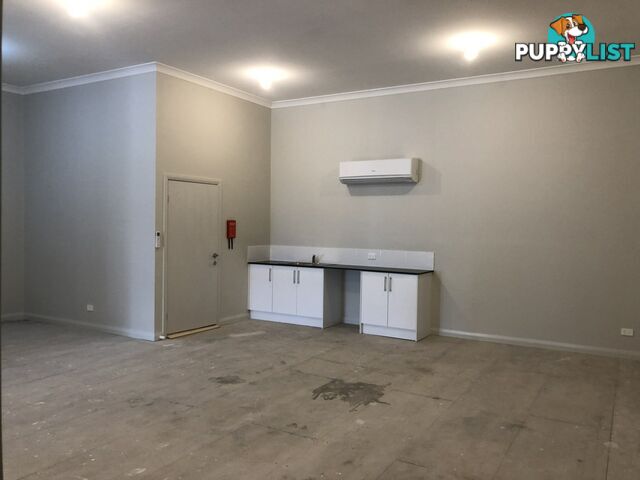 64 Port Stephens Street RAYMOND TERRACE NSW 2324