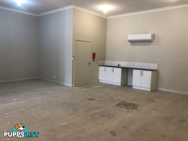 64 Port Stephens Street RAYMOND TERRACE NSW 2324